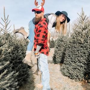 Meet your Posher, Tom